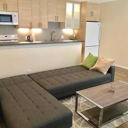 Private Modern Guesthouse With Backyard 로스앤젤레스 외부 사진